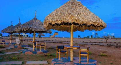 Amanya 1-Bed Zebra Tent