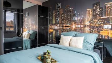 2 habitaciones, tabla de planchar con plancha, wifi y ropa de cama