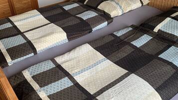 2 sovrum, gratis wi-fi och sÀngklÀder