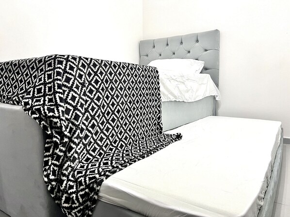 Basic Apartment | 2 bedrooms, free WiFi