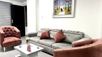 Basic Apartment | Living area | TV