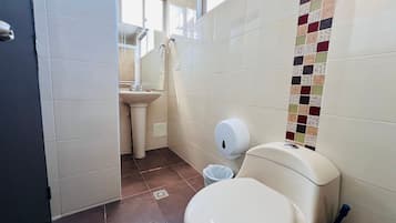 Apartment | Bathroom