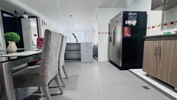 Apartment | Dining