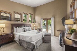 3 bedrooms, iron/ironing board, WiFi, bed sheets - Abode at Empire Lodge, private hot tub, Deer Valley area (Park City)