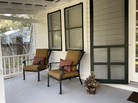 Terrace/patio. Palmetto Cottage-1930’s Florida Cottage