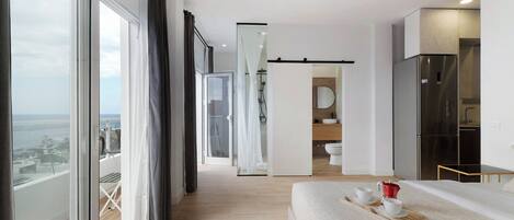 2 habitaciones, wifi gratis y ropa de cama