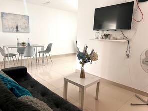 Basic Apartment | Living area - Cerca del Paraíso Río Guatapuri (Valledupar)