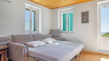 1 chambre, fer et planche à repasser, accès au Wi-Fi (inclus)