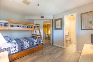 Condo, 3 Bedrooms | 3 bedrooms, iron/ironing board, free WiFi