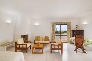 5 chambres, Wi-Fi gratuit, draps fournis