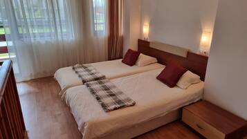 1 habitación, wifi y ropa de cama