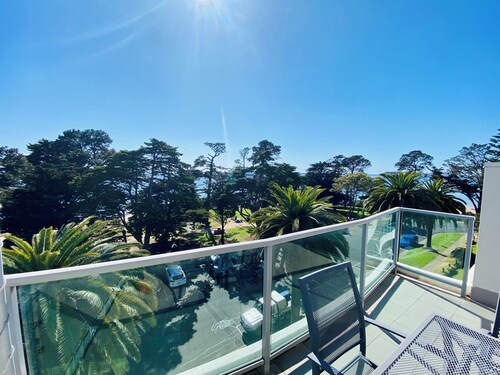 The Waves Beach Pad - Beachfront 1 Bed Apartment - Phillip Island