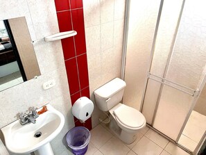 Family Apartment | Bathroom