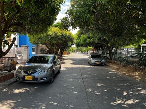 Perhehuoneisto | Ulkoalueet