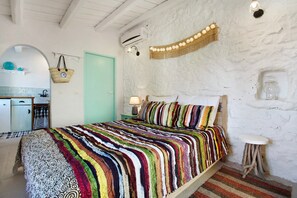 1 bedroom, iron/ironing board, free WiFi, bed sheets - Cottage 'Sira Stonehouse Ll' with Sea View, Wi-Fi and Air Conditioning (Volimes)