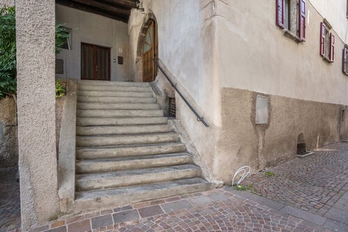 Appartamento 'La Vecia Casa Apartament' con vista sulle montagne e terrazza in comune