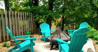 Downtown+HotTub+Wifi+FreeParking @ 151 Spring Suite E