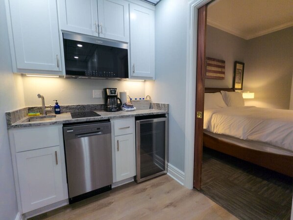 2 間睡房、熨斗/熨衫板、Wi-Fi、床單