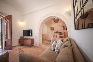 5 bedrooms - TD Trulli Altura With Pool Stunning Sunsets (Martina Franca)