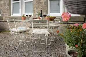 Outdoor dining - Number Three, West Witton, Yorkshire Dales (West Witton)