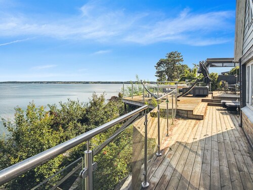 "Alimpij" - 5m from the sea by Interhome