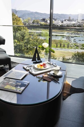 Executive Suite, 1 Bedroom | Water view