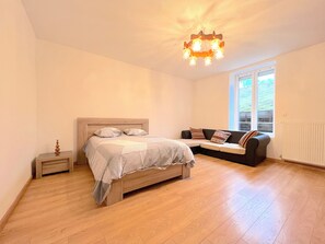 5 Schlafzimmer, Internetzugang