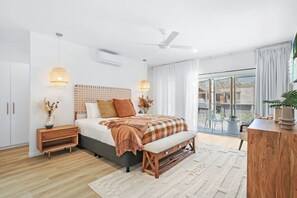 4 soverom, strykejern/-brett, reiseseng for barn og wi-fi (inkludert)