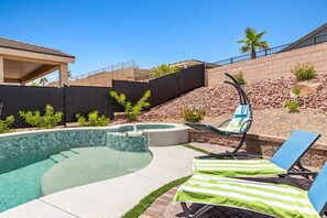 Unclassified image, 3 of 54, button