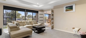 Canal Escape in Wannanup