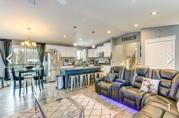 TV connectée, cheminée, jeux vidéo