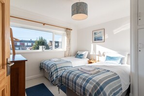 3 Schlafzimmer, Bügeleisen/Bügelbrett, kostenloses WLAN, Bettwäsche