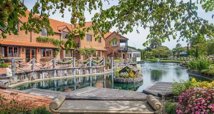 Monaco Resort Apartment with Access to Swimming Pool and Gym Facilities