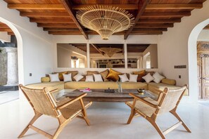 Luxury Villa | Living area