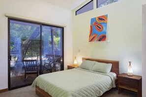2 habitaciones, cuna de viaje, wifi gratis y ropa de cama 