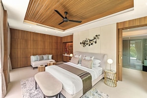 In-room safe, individually decorated, individually furnished, desk - Villa Raku (Koh Samui)