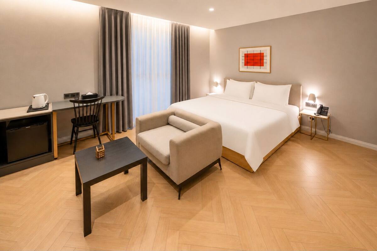 Deluxe | Quartos à prova de som, Wi-Fi de cortesia