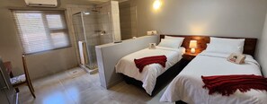 3 bedrooms, free WiFi, bed sheets