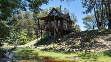 Deluxe Cabin | Individually decorated, individually furnished, free WiFi