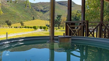 Alpehytte – deluxe | Individuelt dekorert, individuelt innredet og wi-fi (inkludert)