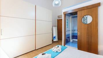1 Schlafzimmer, Bügeleisen/Bügelbrett, kostenloses WLAN, Bettwäsche