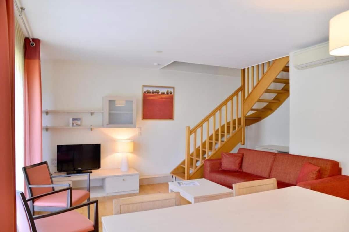 1 bedroom, in-room safe, blackout curtains, free WiFi
