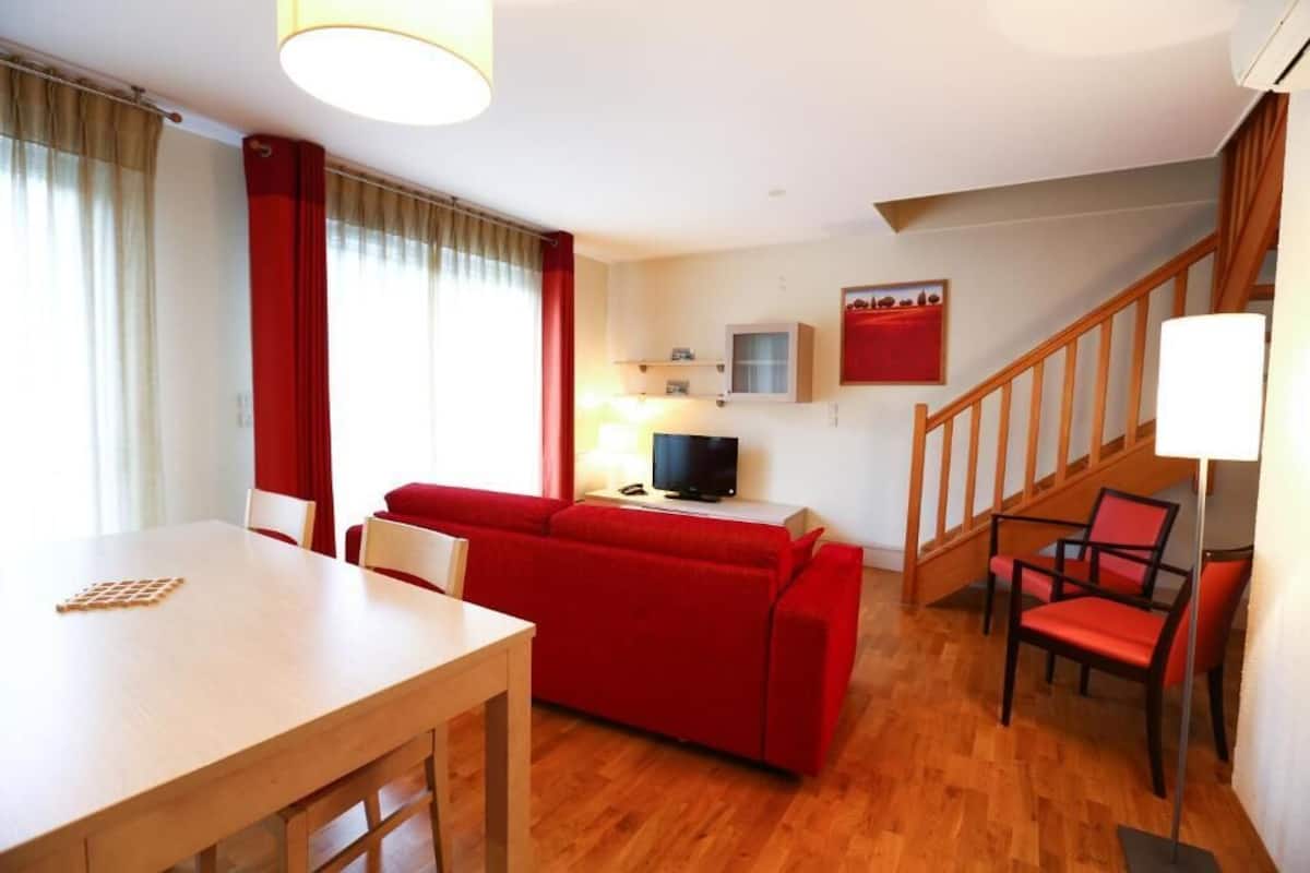 Standard Room, Multiple Beds | 1 bedroom, in-room safe, blackout curtains, free WiFi