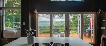 Redstone Cottage - Luxury Estate w/Stunning Views