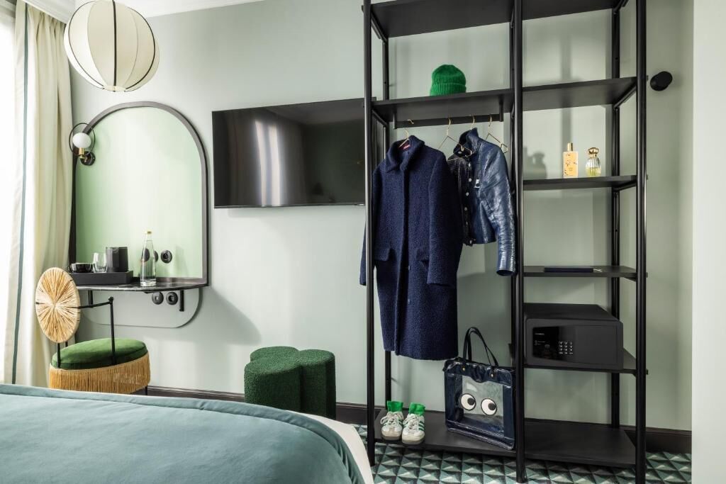 Premium bedding, pillowtop beds, in-room safe, desk