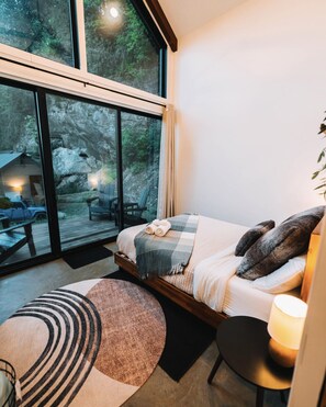2 quartos, Wi-Fi de cortesia, roupa de cama