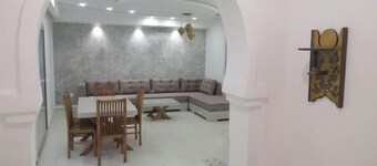 Superbe Villa Standing a Djerba Centre Ville Midoune