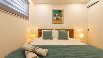 2 habitaciones, tabla de planchar con plancha, internet y ropa de cama