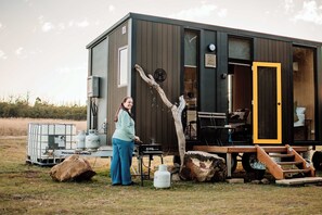 Exterior - Hermano Farm Stay by Tiny Away (Turill)