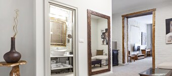 SuperB Luxury Suites